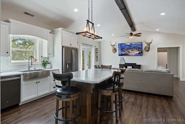 $550,000 | 1446 Highway 52, Tuscumbia, MO 65082