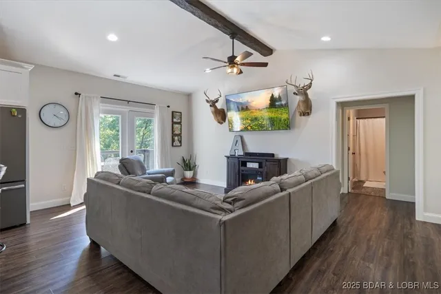 $550,000 | 1446 Highway 52, Tuscumbia, MO 65082