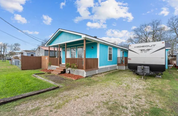 $187,500 | 620 6th Street, Dickinson, TX 77539