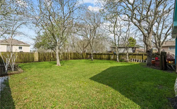 $187,500 | 620 6th Street, Dickinson, TX 77539