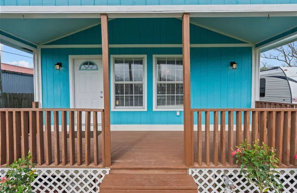 $187,500 | 620 6th Street, Dickinson, TX 77539