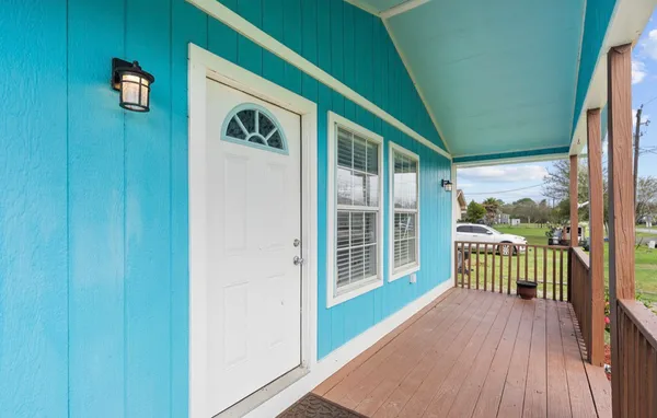 $187,500 | 620 6th Street, Dickinson, TX 77539