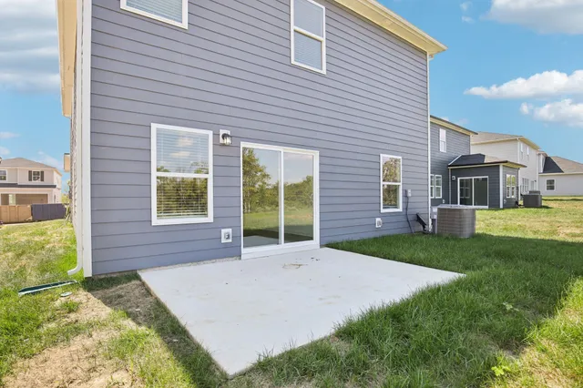 $425,850 | 1525 Bear Branch Trace, Columbia, TN 38401