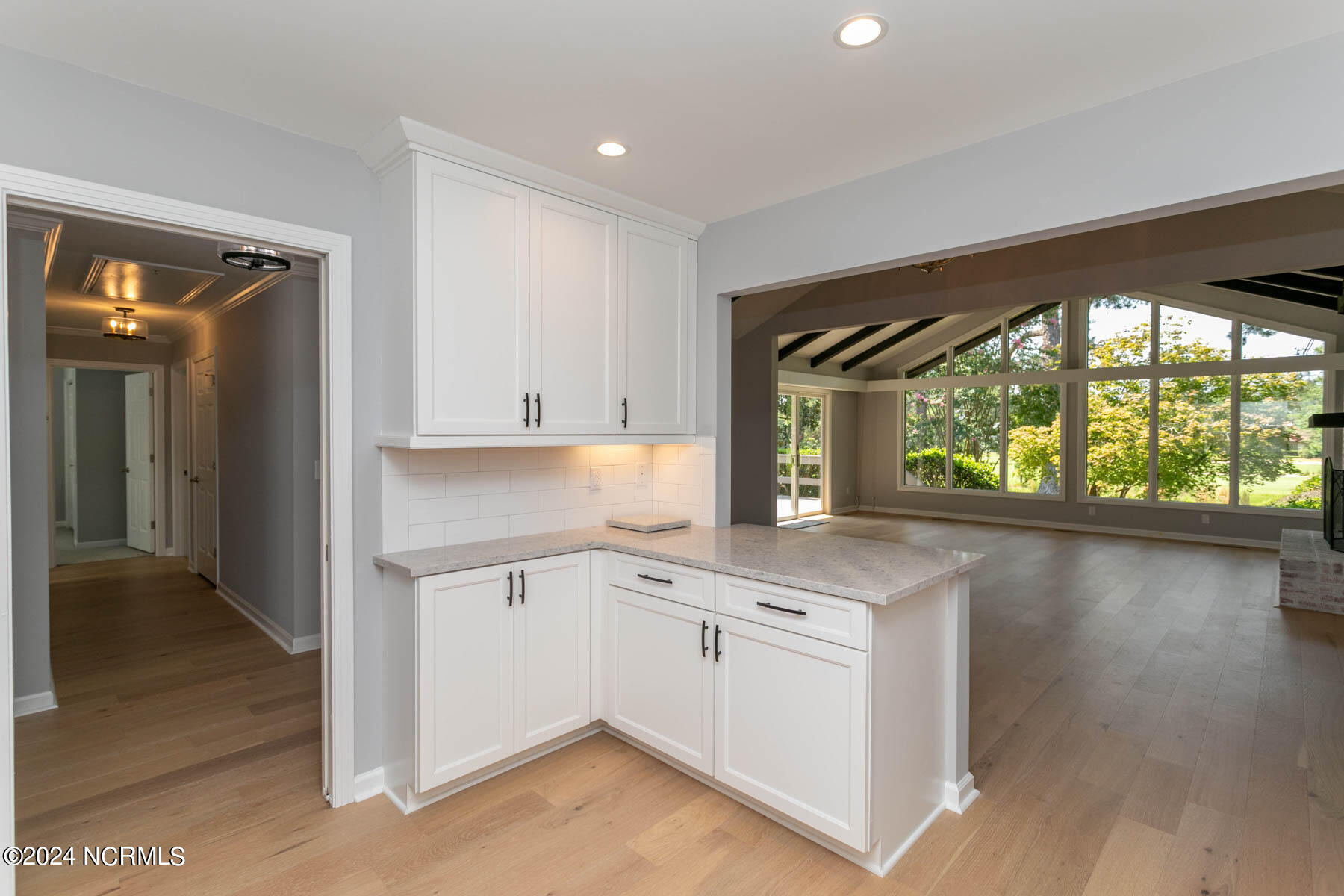 270 McKenzie Road West, Unit 51 Pinehurst, NC 28374 - Photo 13 of 33 kitchen3