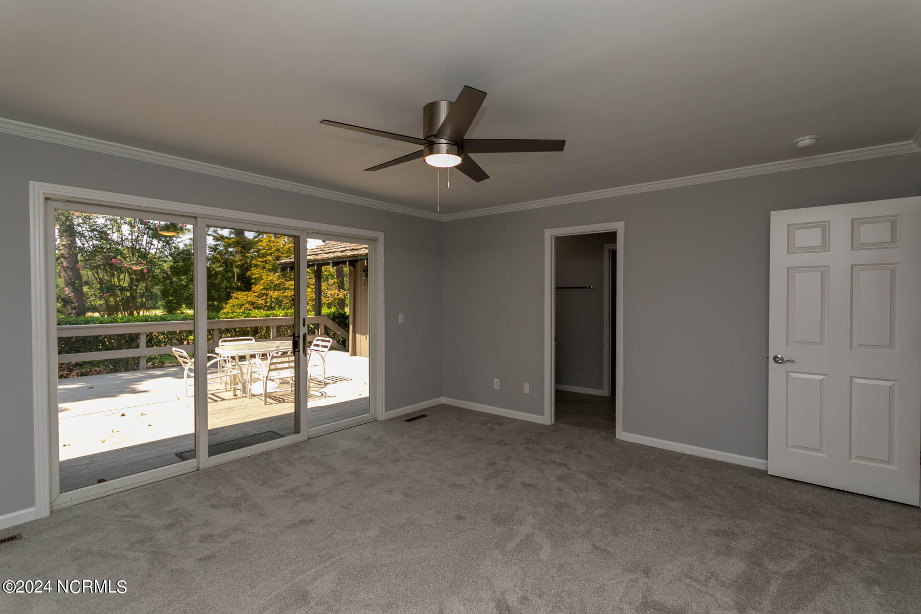 270 McKenzie Road West, Unit 51 Pinehurst, NC 28374 - Photo 14 of 33 primary bed2