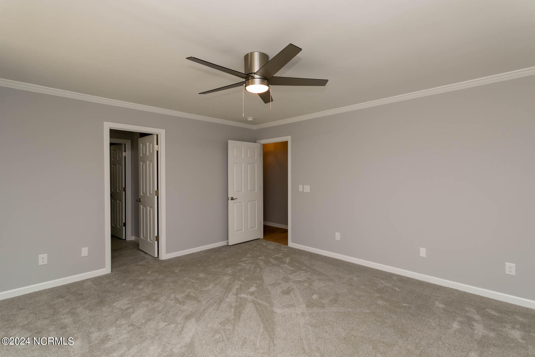 270 McKenzie Road West, Unit 51 Pinehurst, NC 28374 - Photo 15 of 33 primary bed3