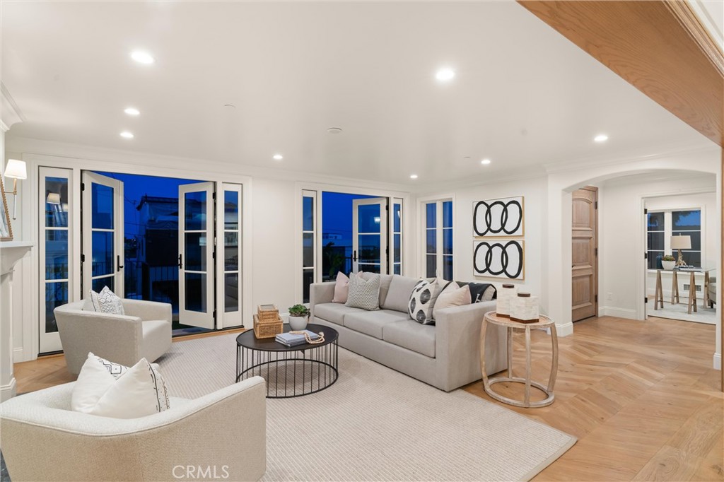 503 Hazel Drive Corona del Mar, CA 92625 - Photo 8 of 39 a living room with furniture and a table