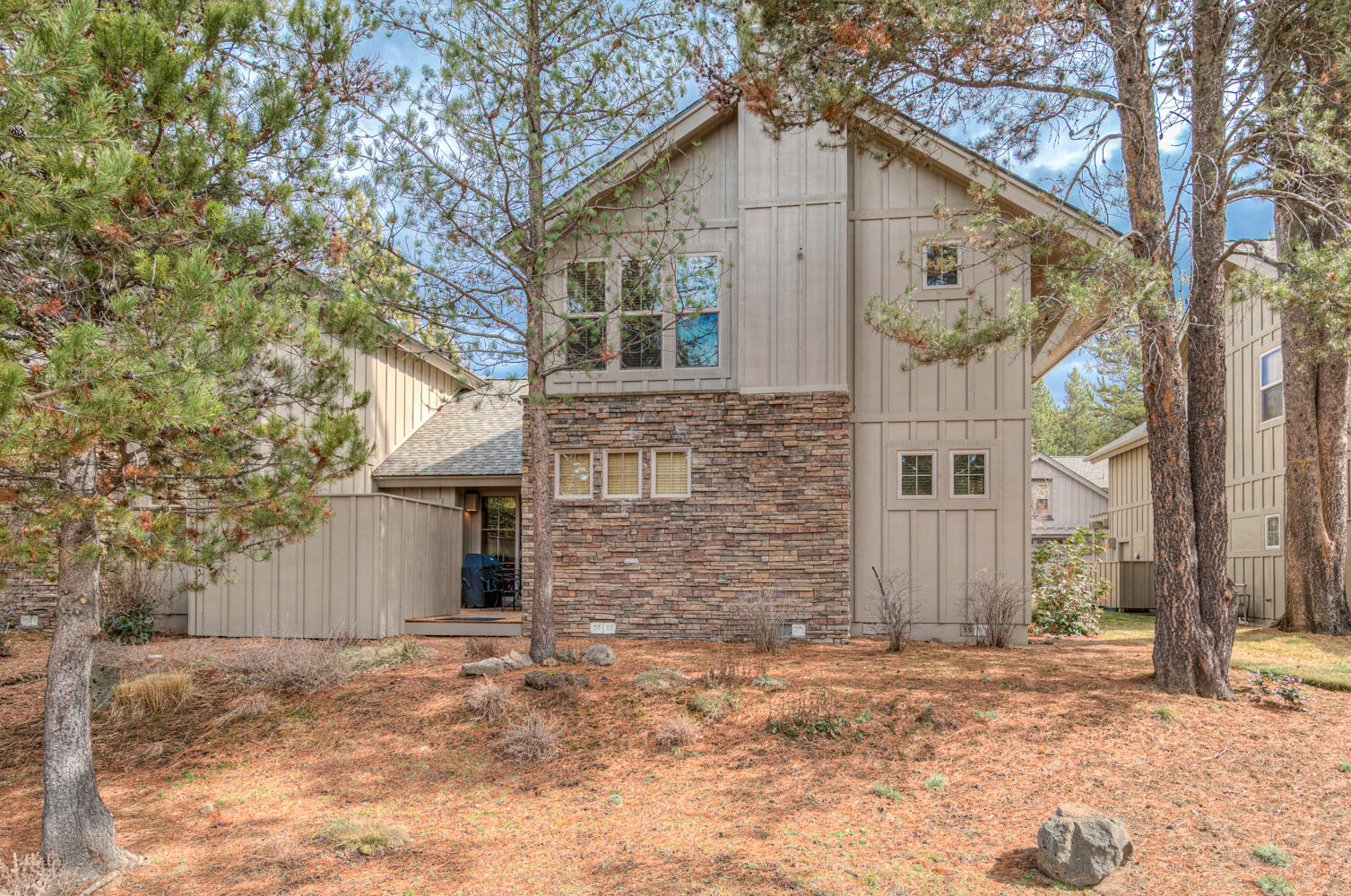 57135 Evergreen Loop Sunriver, OR 97707 - Photo 21 of 24 57135 Evergreen Loop, Bend, OR - 3