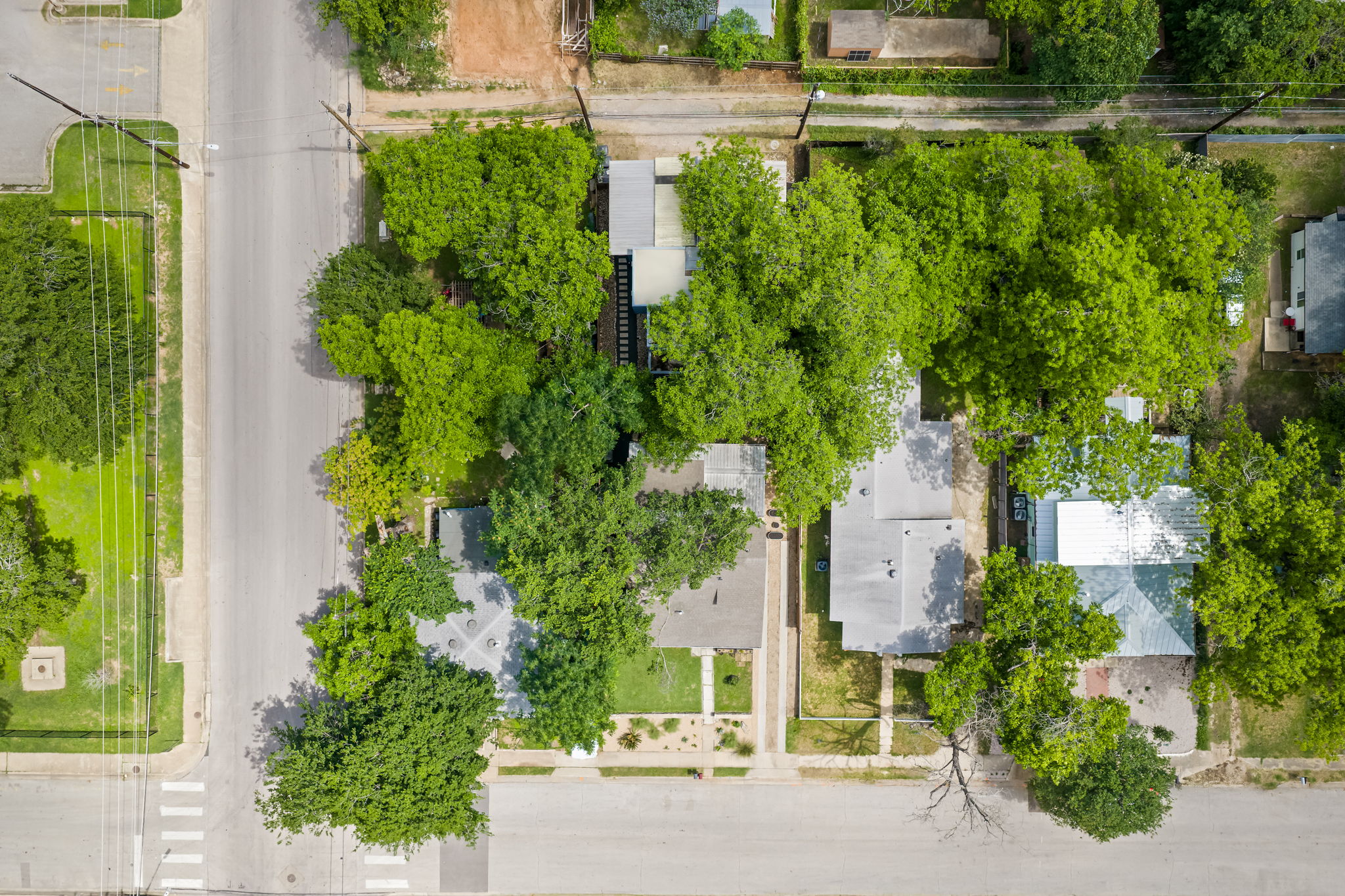 2202 Garden Street Austin, TX 78702 - Photo 36 of 37
