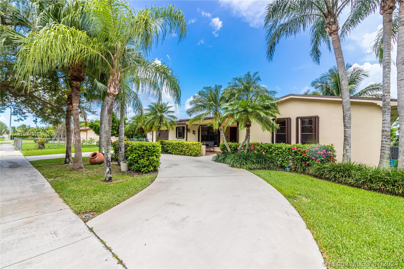 14790 Harding Lane Homestead, FL 33033 - Photo 2 of 48 Gallery Image 2
