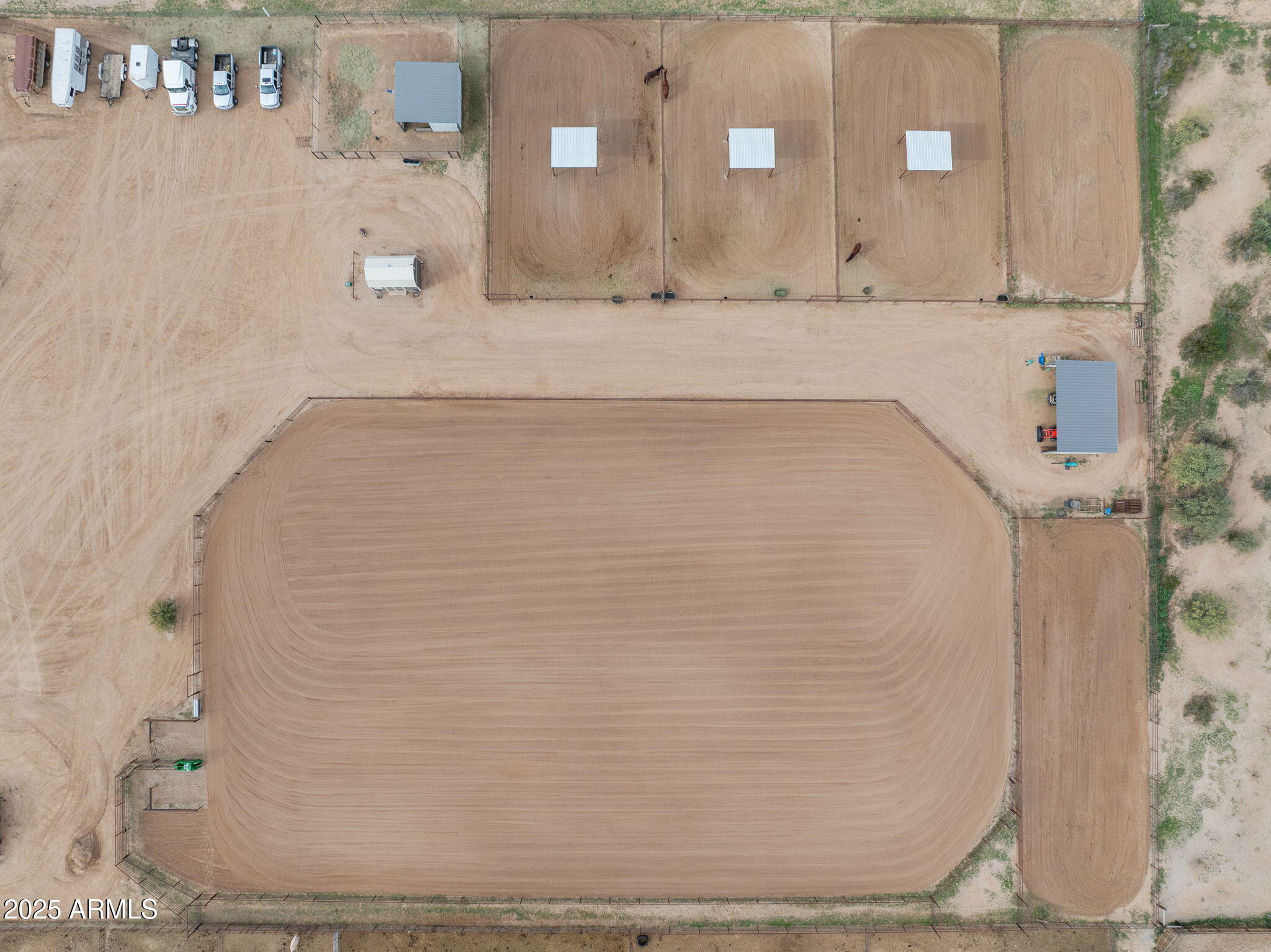 46130 West Trotter Road Wickenburg, AZ 85390 - Photo 48 of 55 a bathroom with a shower