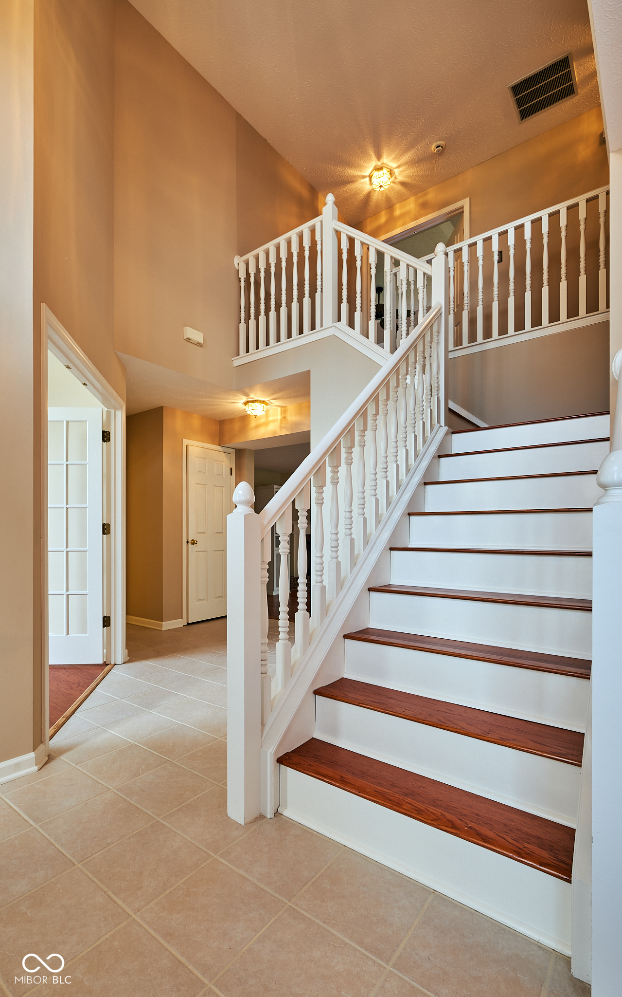 11181 Ridgewater Circle Fishers, IN 46037 - Photo 8 of 41 Gallery Image 8