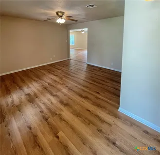 $425,000 | 17 Oakmont Circle, Belton, TX 76513