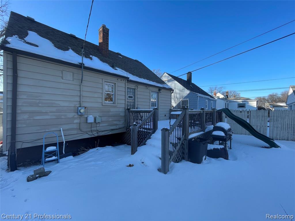 4815 Mildred Street Wayne, MI 48184 - Photo 3 of 20