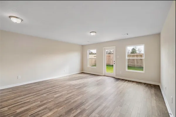 $1,550 | 149 Ivy, Livingston, TX 77351