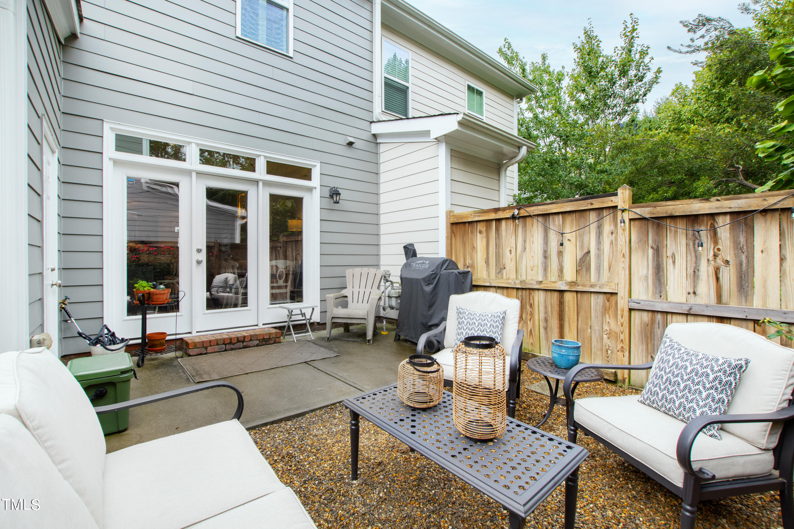 525 Ledbetter Court Raleigh, NC 27608 - Photo 35 of 45 back 3