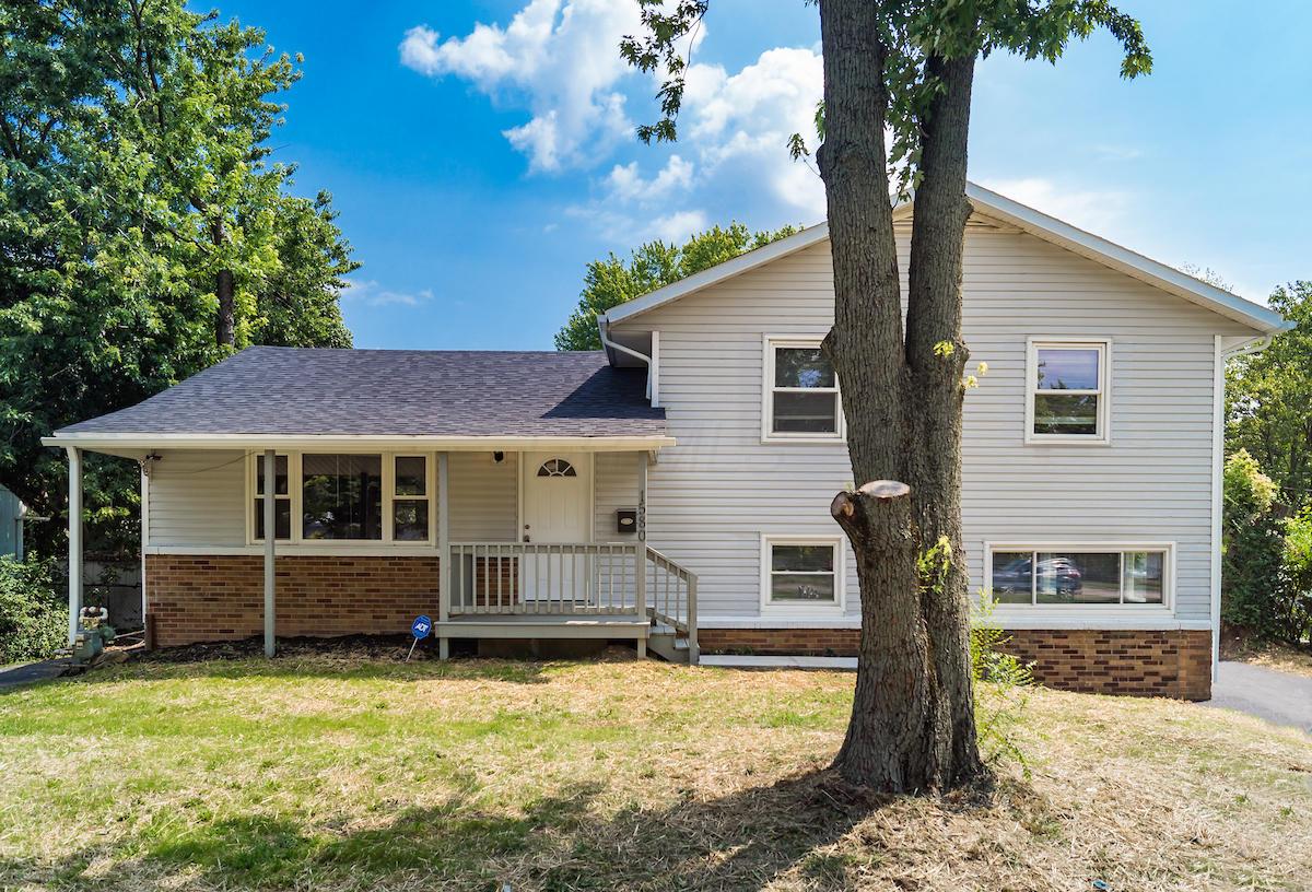 1580 South Hamilton Road Columbus, OH 43227 - Photo 1 of 21 Gallery Image 1