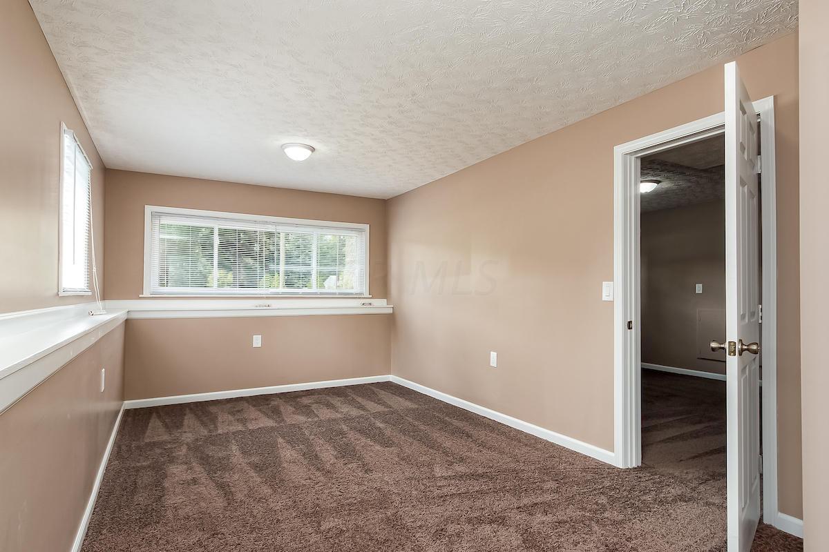 1580 South Hamilton Road Columbus, OH 43227 - Photo 14 of 21 Gallery Image 14
