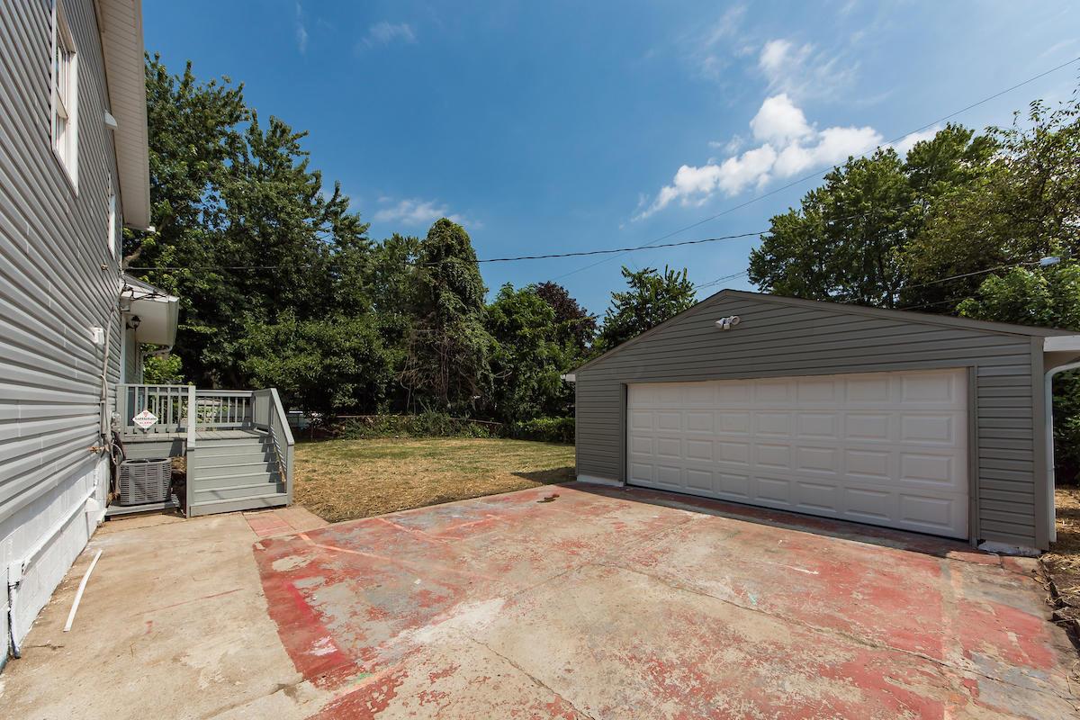 1580 South Hamilton Road Columbus, OH 43227 - Photo 17 of 21 Gallery Image 17