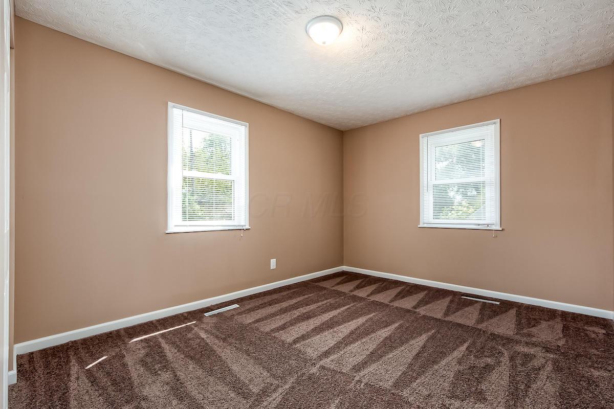1580 South Hamilton Road Columbus, OH 43227 - Photo 9 of 21 Gallery Image 9