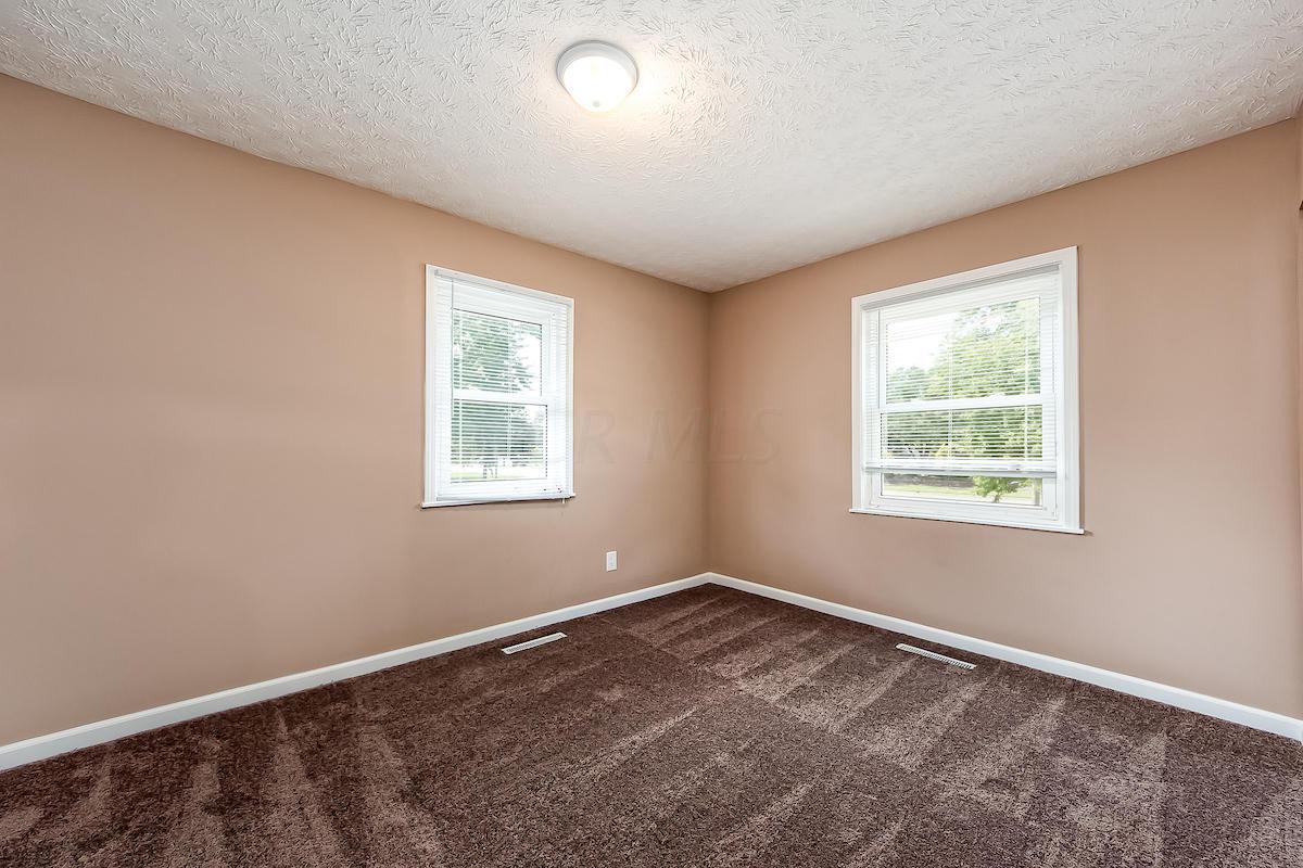 1580 South Hamilton Road Columbus, OH 43227 - Photo 10 of 21 Gallery Image 10