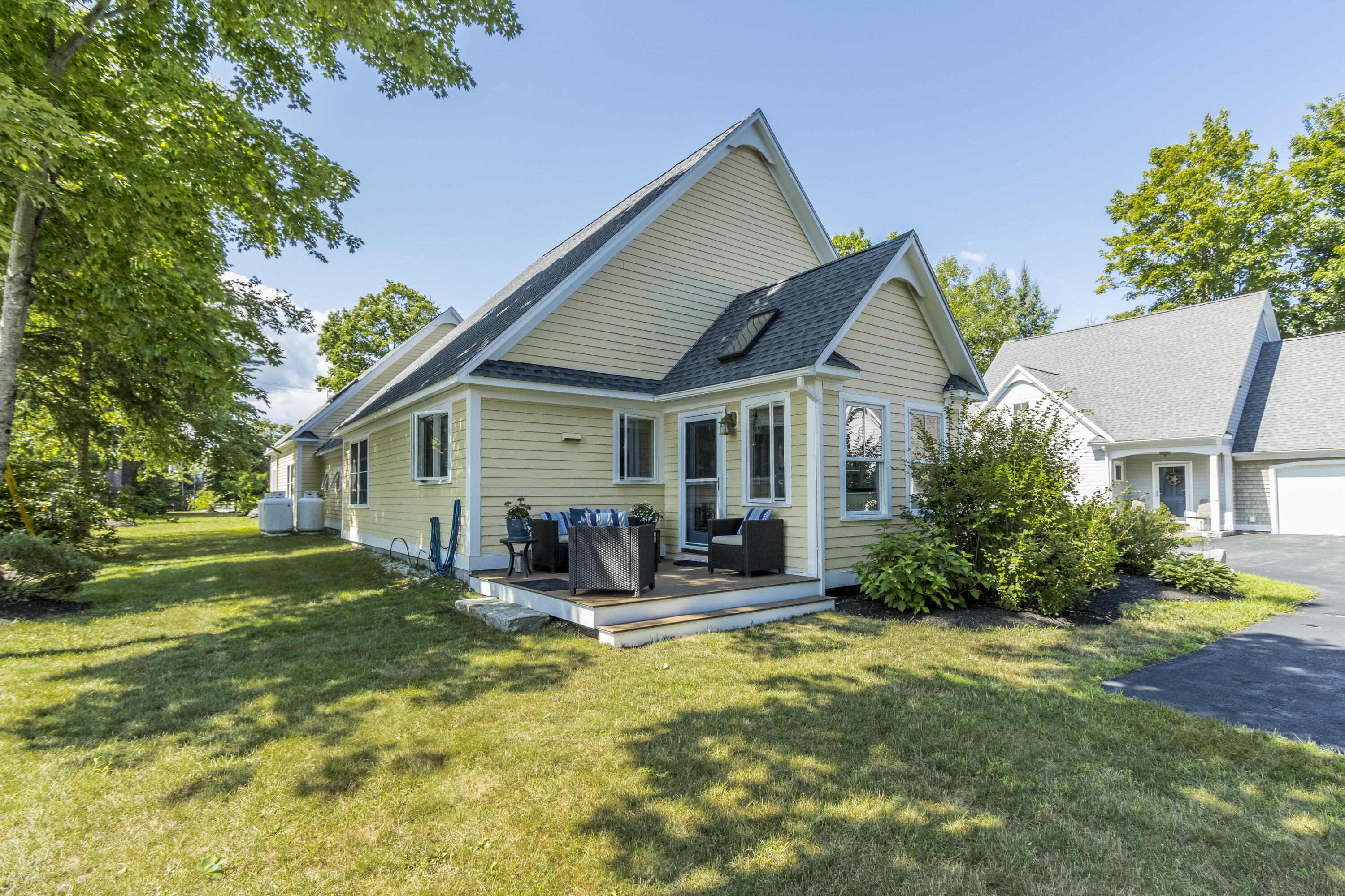 7 Village Way, Unit 7 Cumberland Center, ME 04021 - Photo 2 of 48 20240807JS-73026