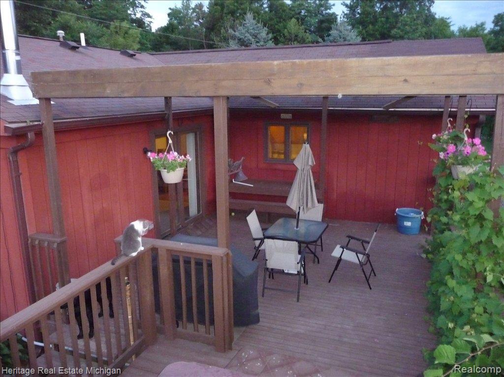 8902 West Coon Lake Road Gregory, MI 48137 - Photo 10 of 17 Deck