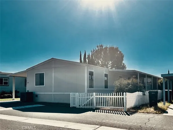 $189,000 | 15181 Van Buren Boulevard, Unit 52, Riverside, CA 92504