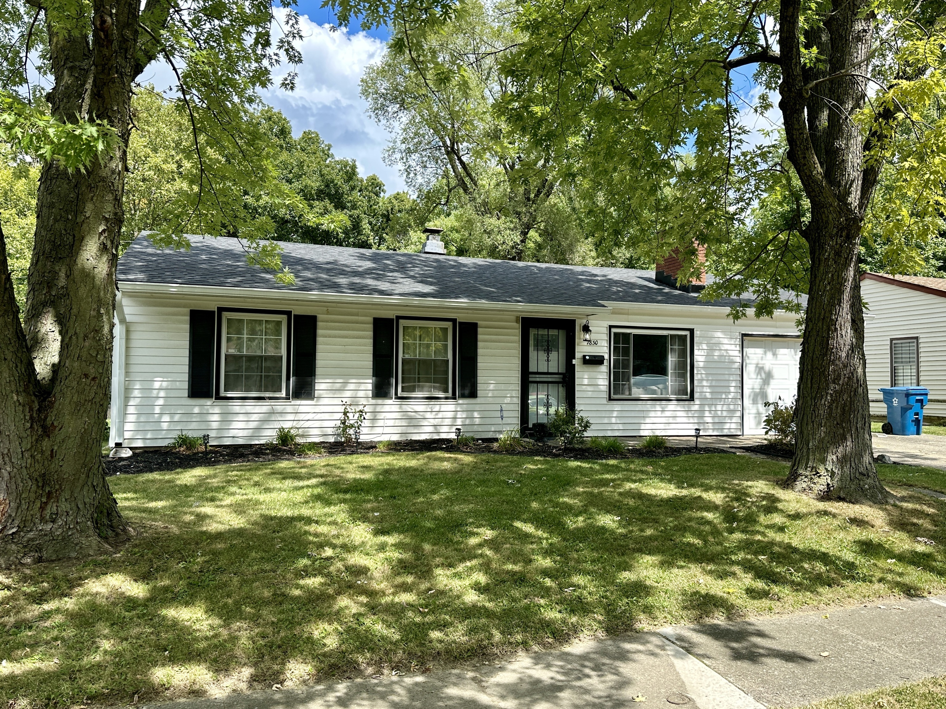 7830 Brennan Road Indianapolis, IN 46219 - Photo 2 of 28 Gallery Image 2