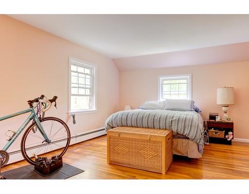 28 Upton Road Westborough, MA 01581 - Photo 13 of 21 Gallery Image 13