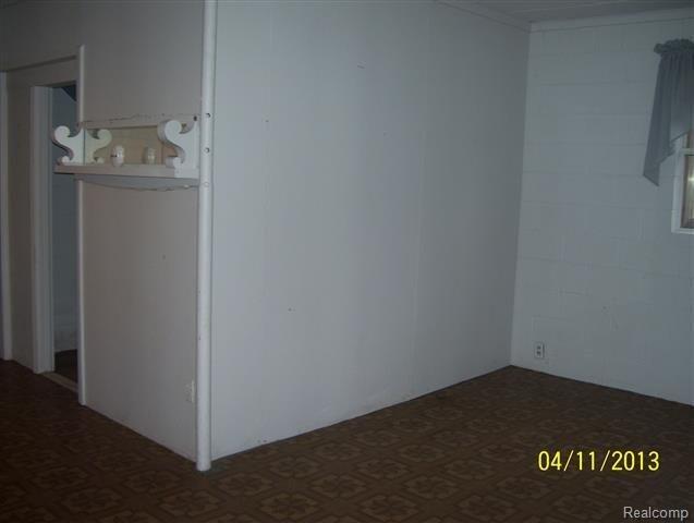 4415 Skinner Lake Road Lapeer, MI 48446 - Photo 6 of 25 4.JPG