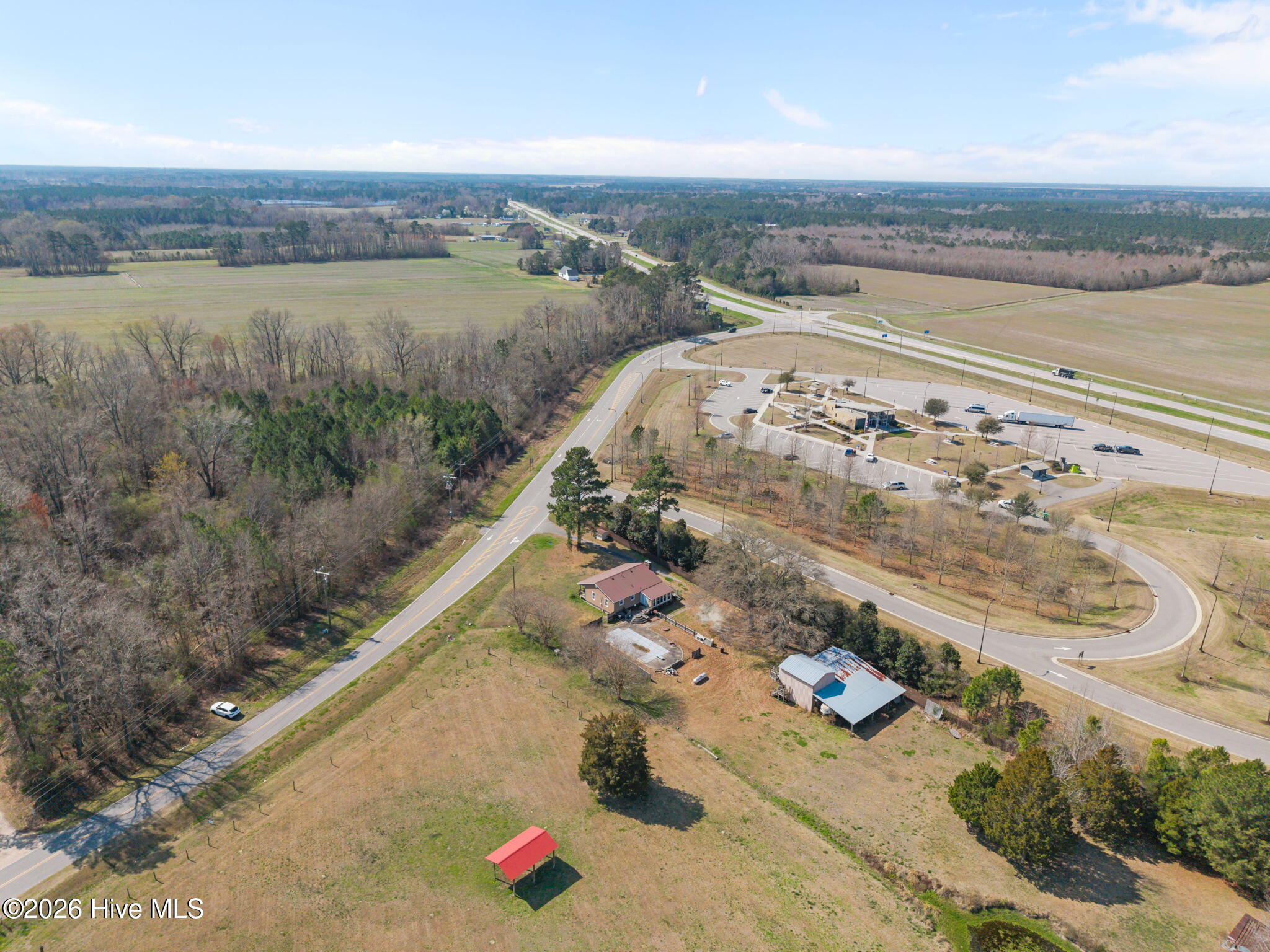 215 Harding Road Chocowinity, NC 27817 - Photo 9 of 11 13-web-or-mls-DJI_20260311121600_0064_D