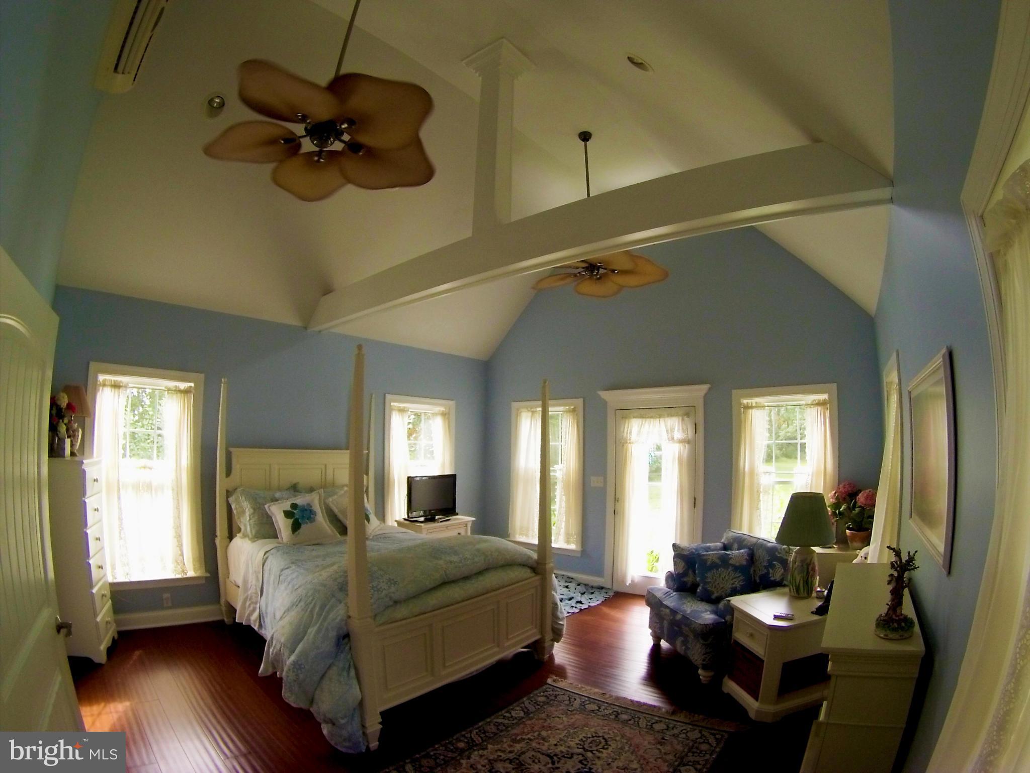 21485 Wharf Road Tilghman, MD 21671 - Photo 6 of 14 Bath (Master)