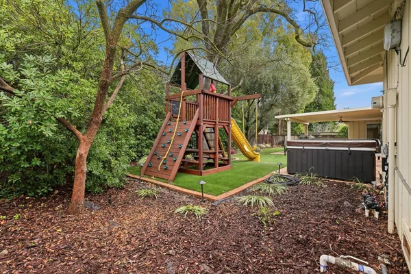 $1,135,000 | 1236 Jacob Lane, Carmichael, CA 95608