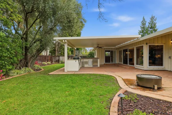 $1,135,000 | 1236 Jacob Lane, Carmichael, CA 95608