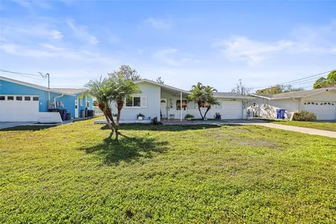 $454,000 | 1218 Lazy Lake Road East, Dunedin, FL 34698