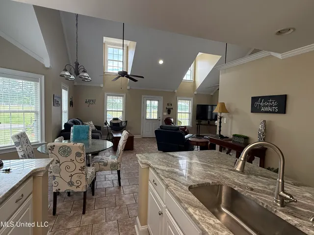 $170,000 | 4 Laura Lane, Unit 157, Iuka, MS 38852