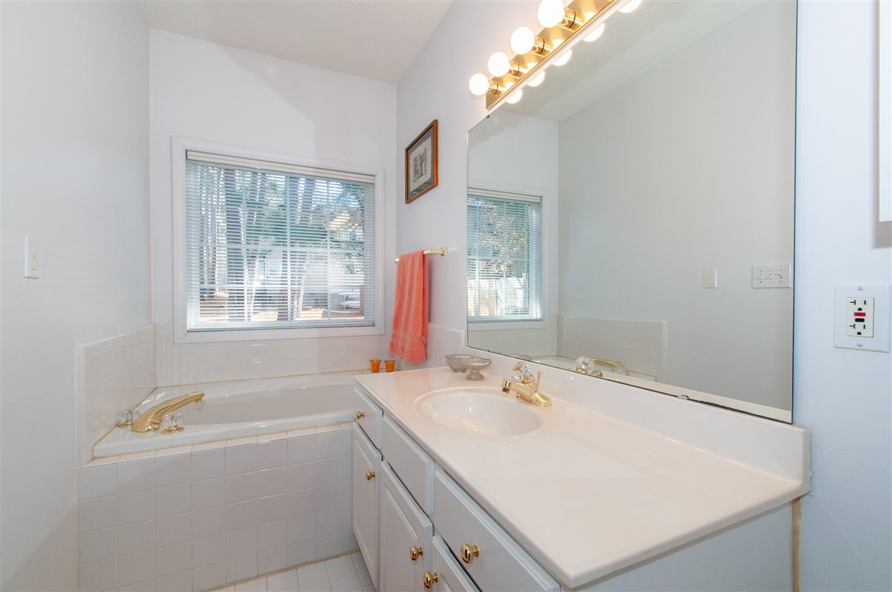 809 Genford Court Raleigh, NC 27609 - Photo 14 of 26 Master Bath