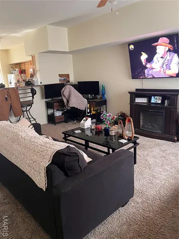 $800 | 414 West Old Plank Road, Columbia, MO 65203