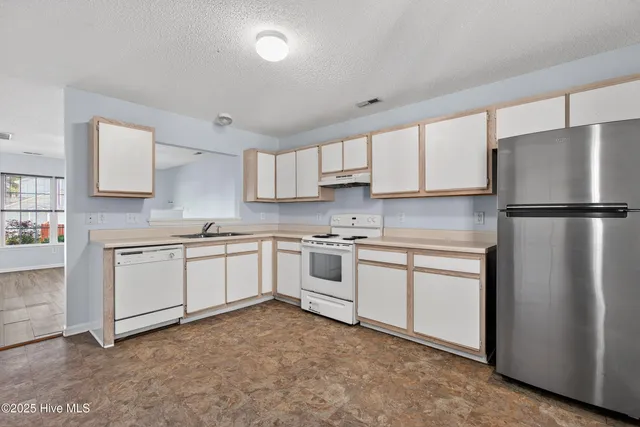 $170,000 | 503 Timberlake Trail, Jacksonville, NC 28546