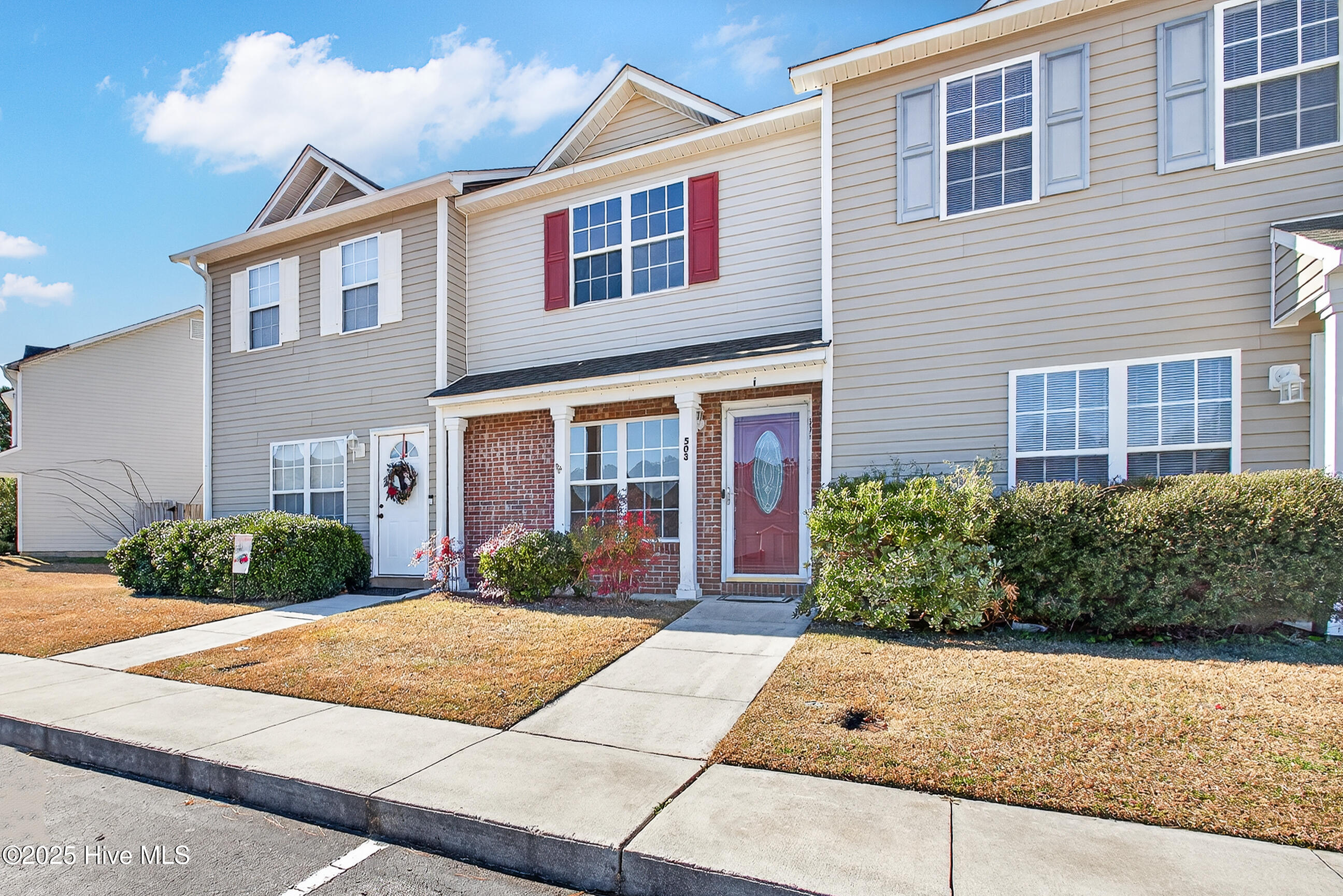 503 Timberlake Trail Jacksonville, NC 28546 - Photo 2 of 22 02