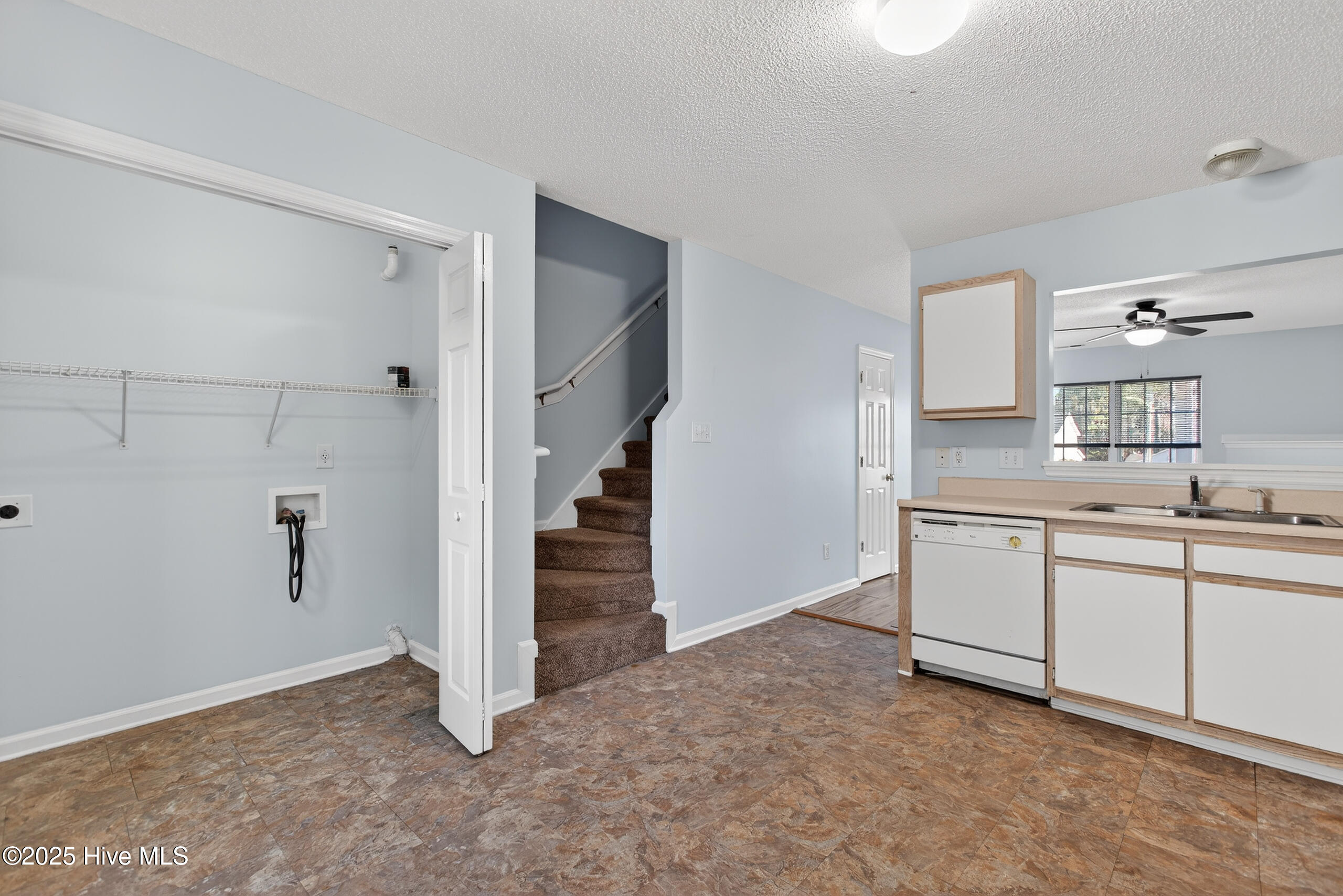 503 Timberlake Trail Jacksonville, NC 28546 - Photo 8 of 22 08