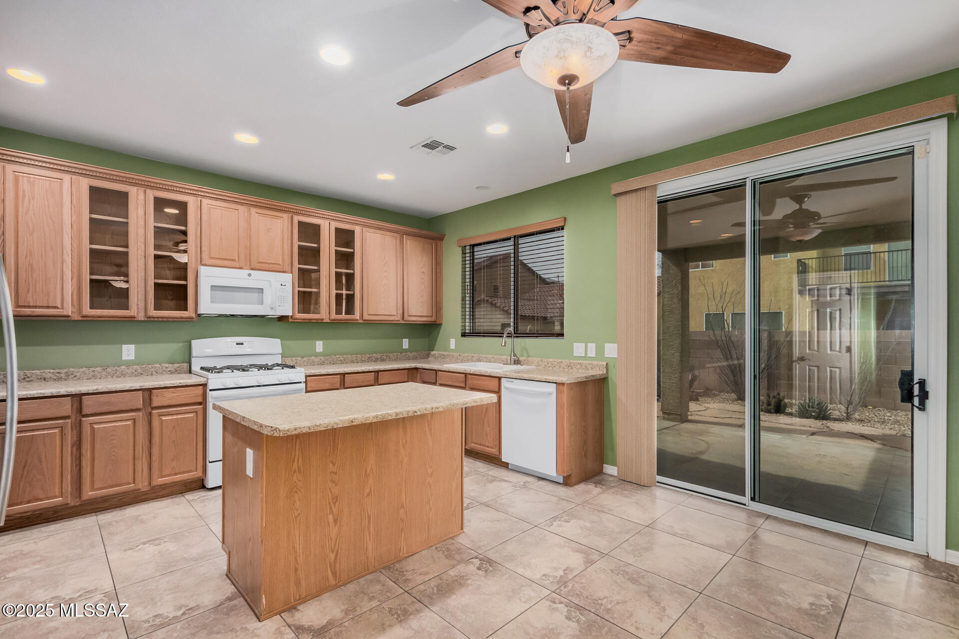 7024 South Calypso Court Tucson, AZ 85756 - Photo 11 of 31 Gallery Image 11