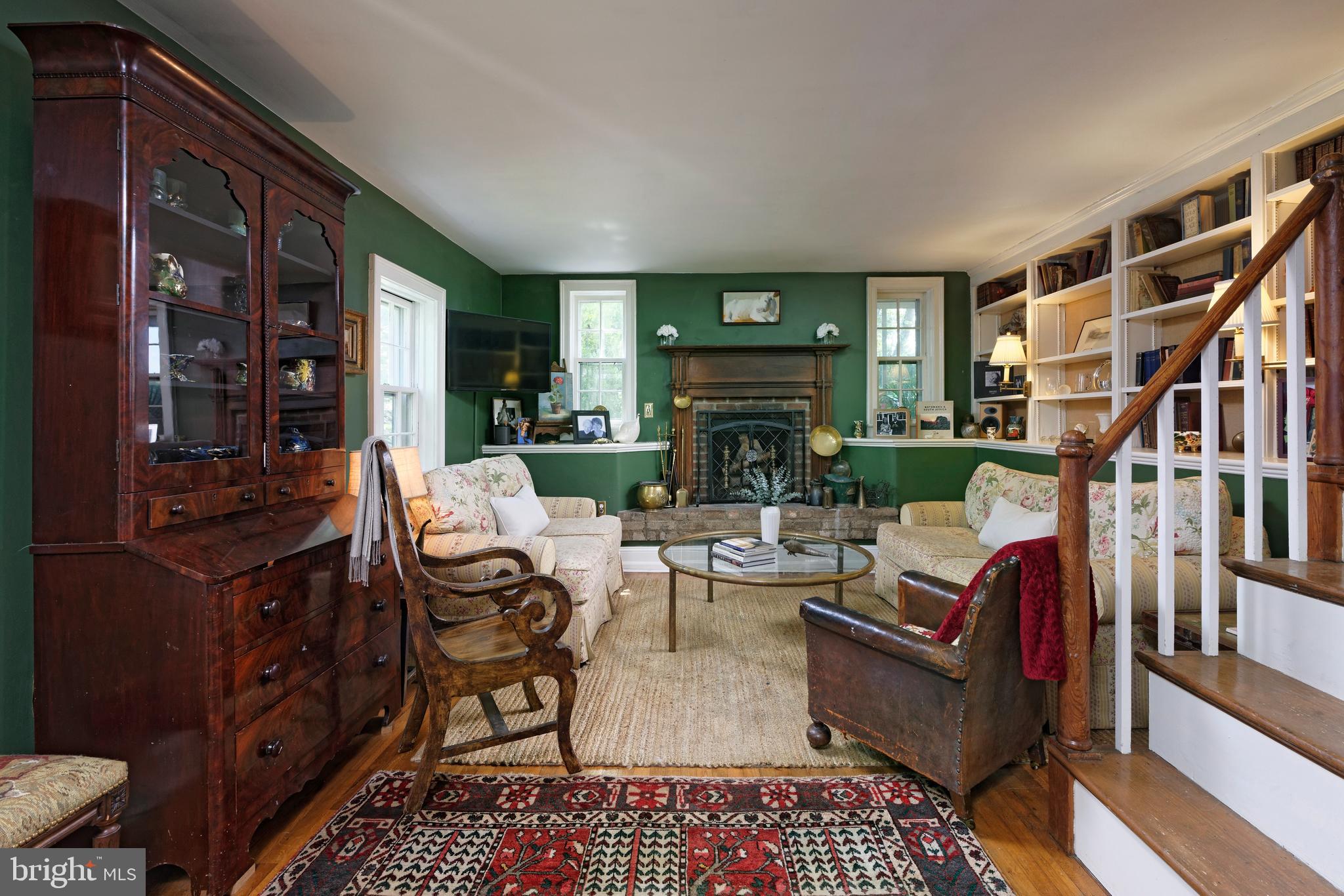 22780 Foxcroft Road Middleburg, VA 20117 - Photo 10 of 41 Another view of the living room
