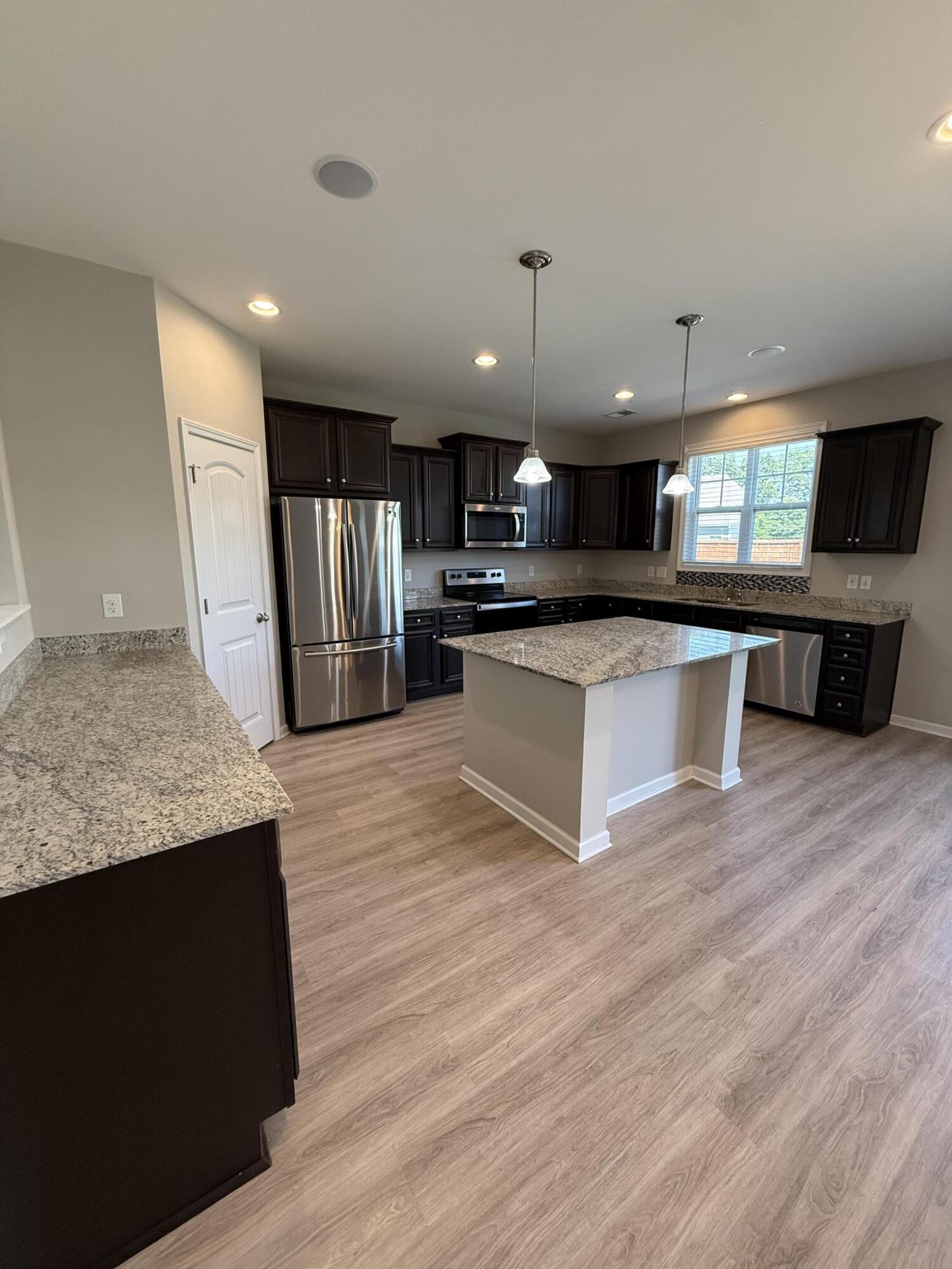175 Setter Court Sumter, SC 29154 - Photo 10 of 37