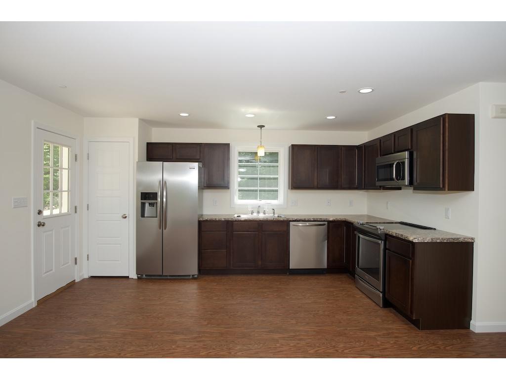 76 New Bridge Road Lebanon, ME 04027 - Photo 8 of 33