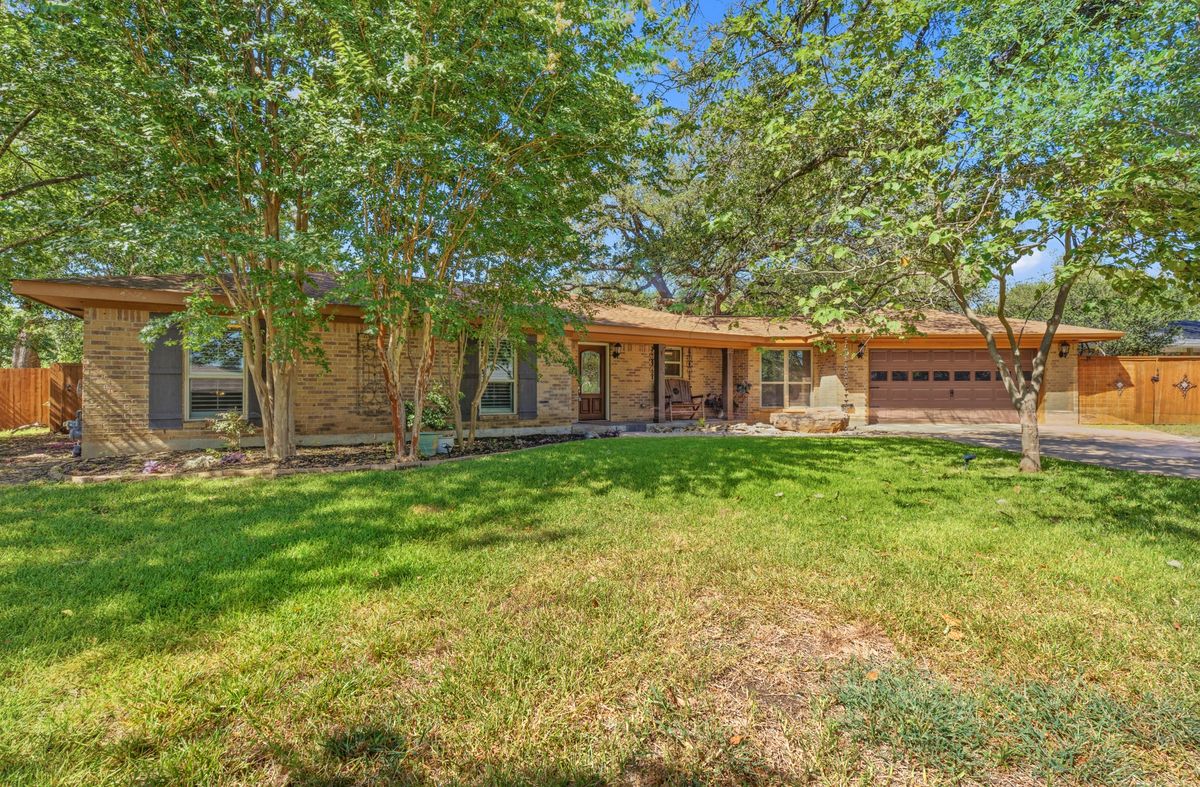 2002 Terry Lane Georgetown, TX 78628 - Photo 2 of 34