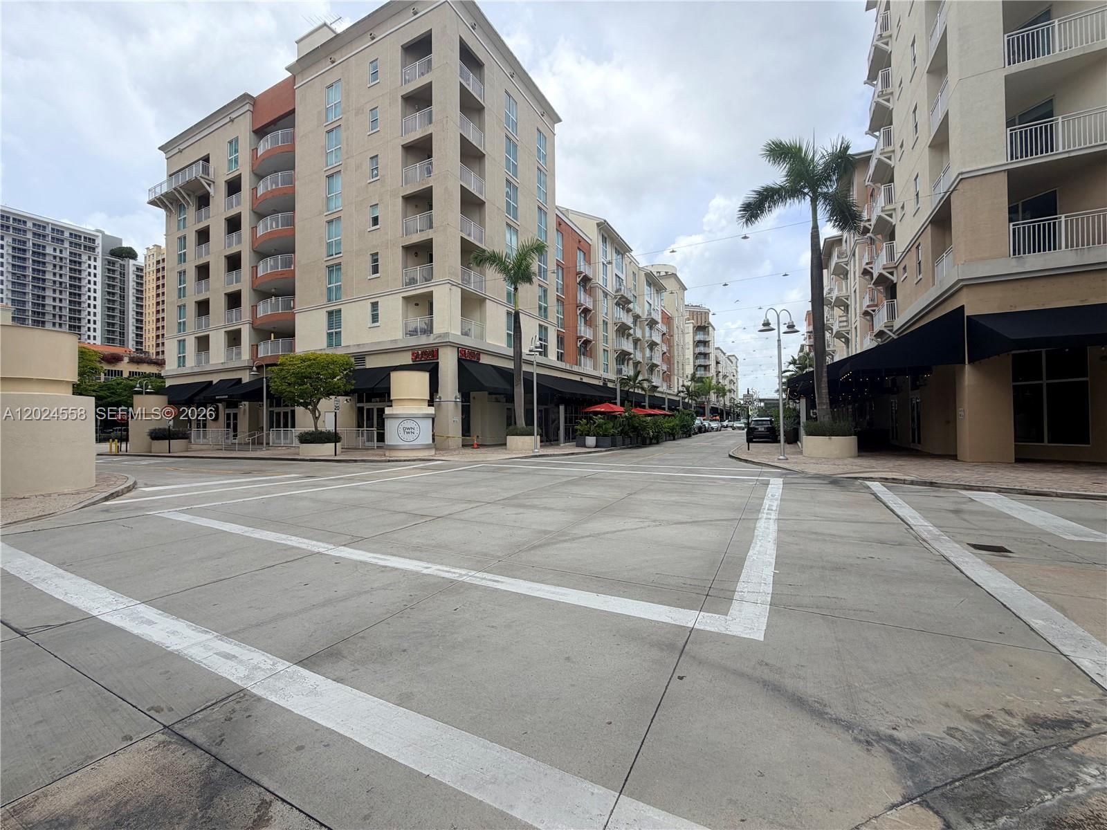 7290 Southwest 90th Street, Unit 303 Miami, FL 33156 - Photo 20 of 22