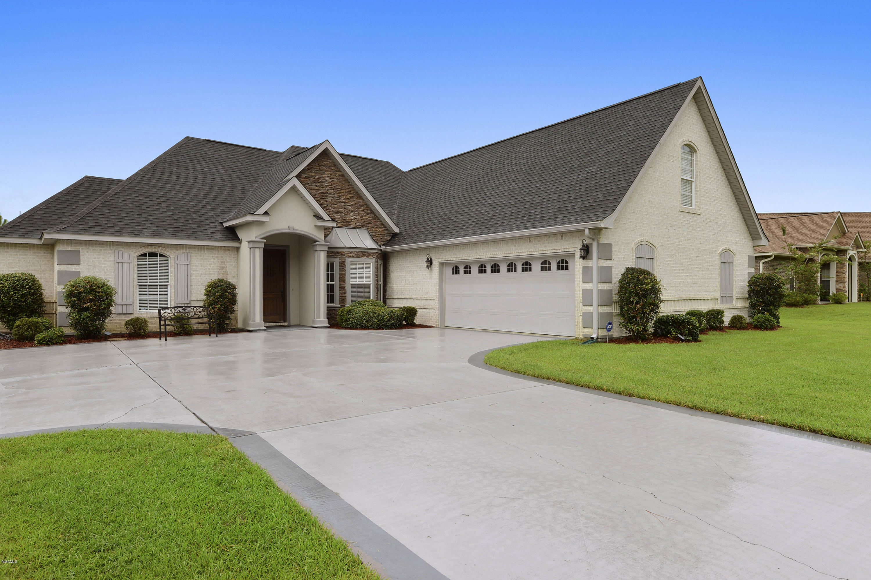 14200 Deneen Road Ocean Springs, MS 39565 - Photo 1 of 47 002
