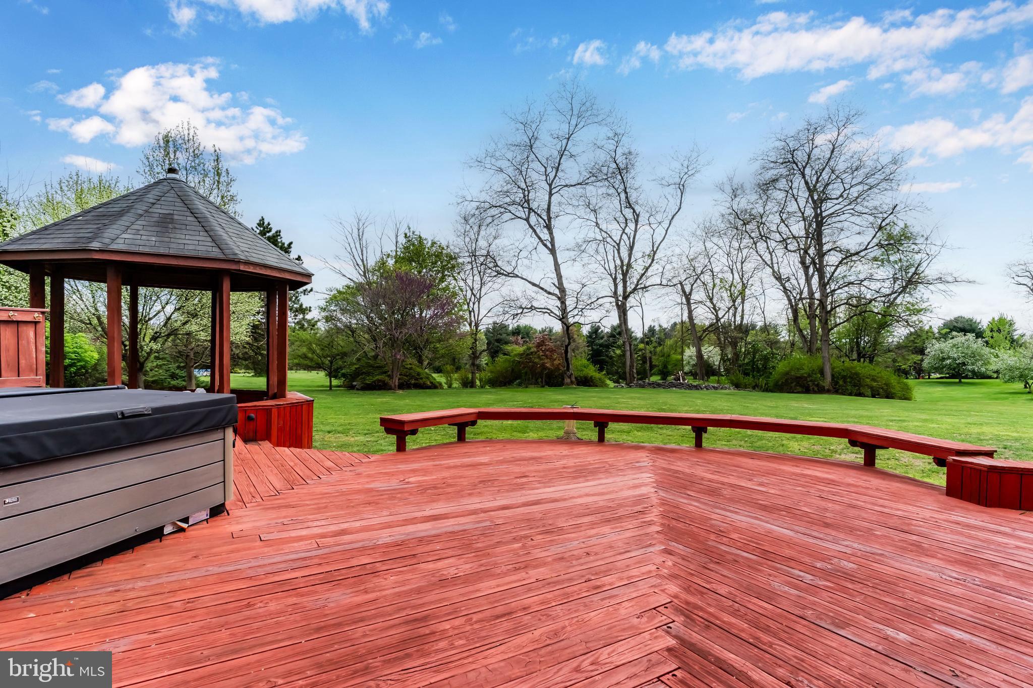 240 Old Stonehouse Road North Carlisle, PA 17015 - Photo 6 of 19 Watch the eagles and wildlife from the large deck
